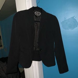 Medium black blazer